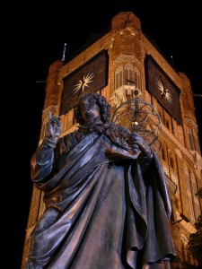 [cml_media_alt id='111682']la statua di Copernico[/cml_media_alt]
