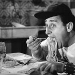 dąbrowska_sordi_07 Alberto_Sordi_-_scena_degli_spaghetti_-_Un_americano_a_Roma_(1954)